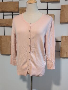 White House Black Market Pale Pink Sweater